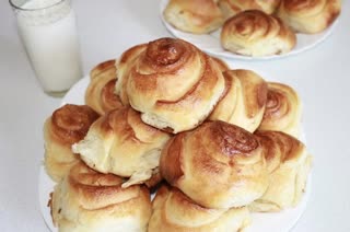 Сдобные домашние булочки,мягкие,вкусные по маминому рецепту. Рецепт очень простой