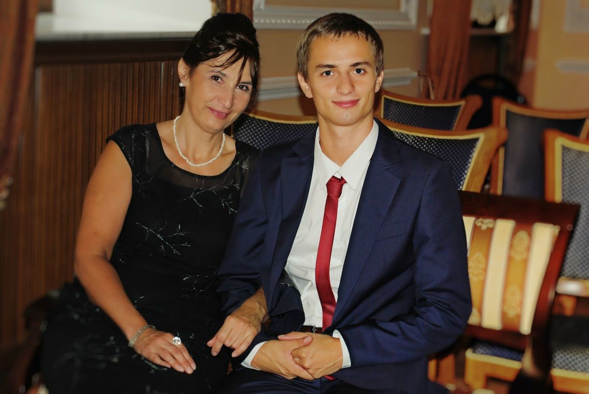 Антон Олейник фотография #14